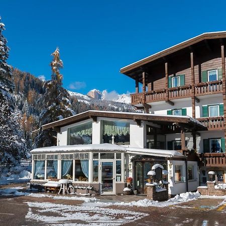 Hotel Al Lago Soraga Exterior photo
