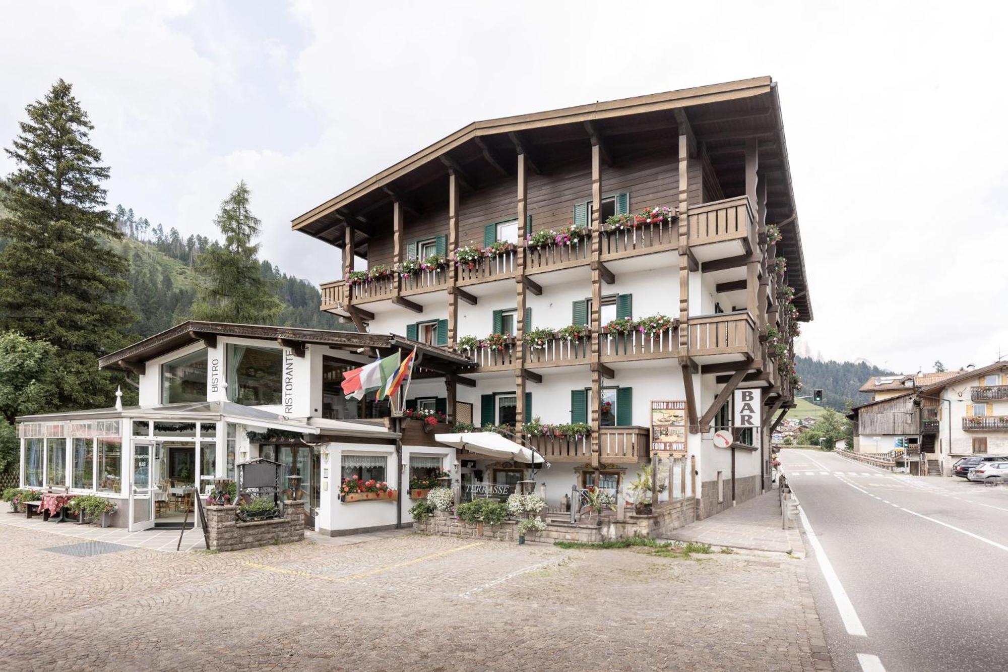 Hotel Al Lago Soraga Exterior photo